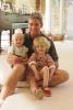 011007_tim.w.kids02_125.jpg
