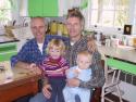 011019_tom.w.dan.n.kids2_125.jpg