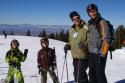 090120_ski01.group_125.jpg